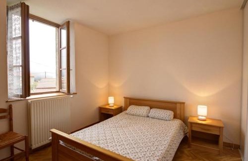 La Chambonie House | Gîte familial avec jardin clos, idéal pour randonnées et escapades nature, animaux acceptés - FR-1-496-196