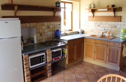 Saint-Germain House | Gîte familial calme avec jardin, wifi et équipements bébé, animaux acceptés - FR-1-584-92