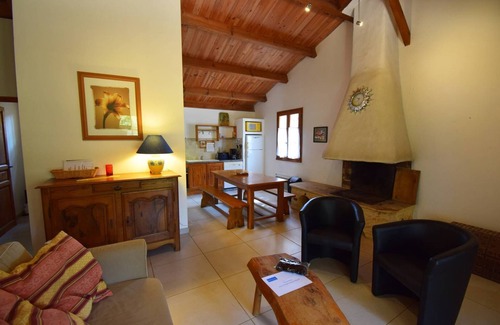 Blanquefort-sur-Briolance House | Gîte Le Châtaignier avec piscine privée proche Dordogne