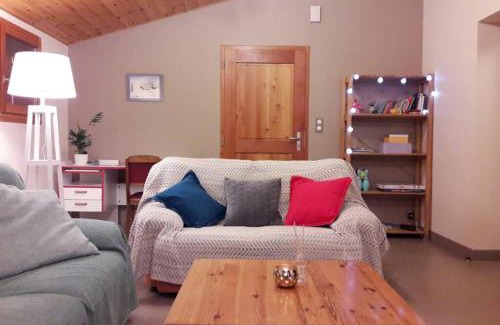 Saint-Jacques-en-Valgodemard Apartment | Gîte "Entre Champsaur et Valgodemard"