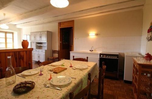Ferrussac House | Gîte indépendant avec cour privative près de Lavoute-Chilhac et Langeac - FR-1-582-224