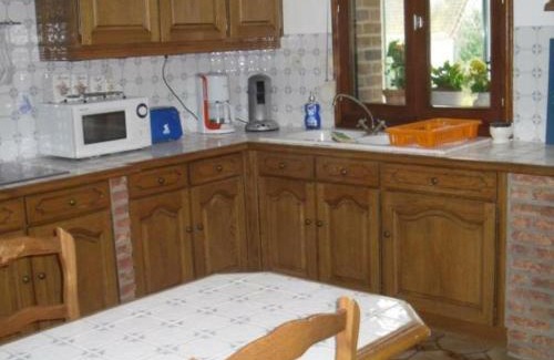 Senlis House | Gîte indépendant avec jardin clos, terrasse et wifi, au centre de Senlis, animaux acceptés - FR-1-376-52