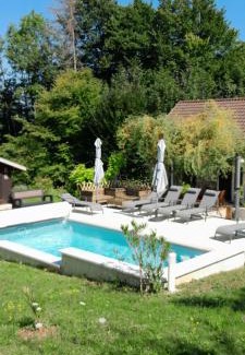 Meyrieux-Trouet House | Gîte La Bergerie et sa piscine chauffée