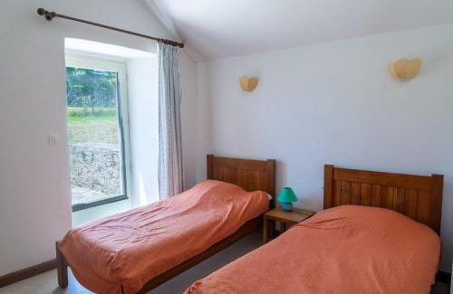 Saint-Georges-de-Levejac House | Gîte La Cazelle 4/6 personnes du Presbytère