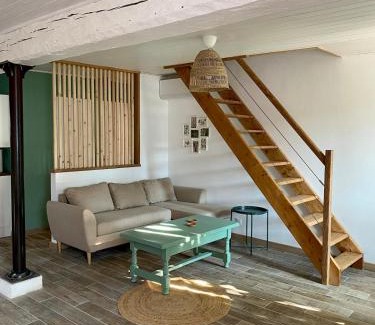 Prissac House | Gîte "La petite pompe" avec piscine et spa
