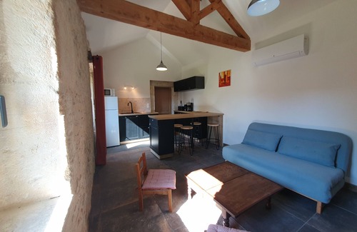 Flaujac-Poujols House | Gîte "Le Pigeonnier" Dans Grand Parc Arboré, au Pied des Chemins de Randonnée