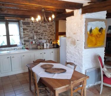Troche House | Gîte le pré des Colombes