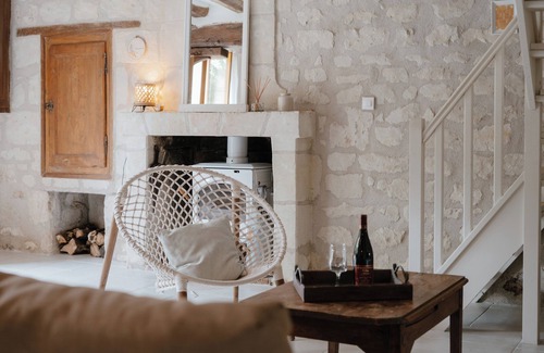 Beaumont-en-Veron House | Gîte Les Caves aux Fièvres