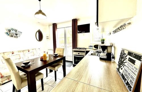 Noyelles-sur-Mer Apartment | Gîte Les Fleurs des Champs - Paisible - Plain-pied