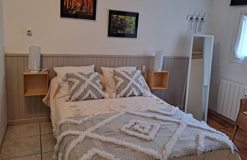 Tarascon-sur-Ariege House | Gîte Lotus le Clos des Pradals 5mn du Parc de la Préhistoire