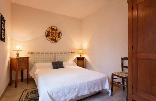 Ferrieres-sur-Sichon House | Gîte montagnard avec 3 chambres, jardin clos, terrasse couverte, animaux acceptés, proche Vichy. - FR-1-489-101