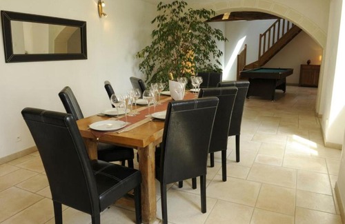 Noe-les-Mallets House | Gîte Noé-les-Mallets, 5 pièces, 8 personnes - FR-1-543-203