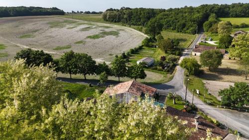 Floirac Villa | Gîte pour 15 au calme à Floirac