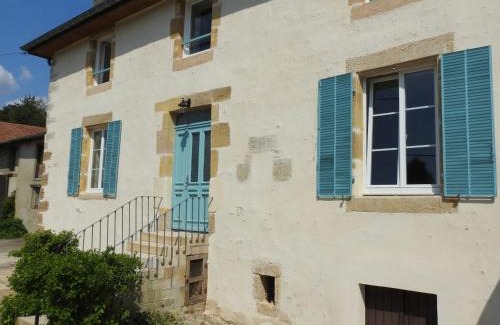 Dommartin-le-Franc House | Gîte rénové 3 chambres avec cour et terrasse, proche musée et voie verte vers le lac du Der - FR-1-611-63