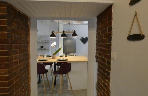 Beaumont-les-Autels House | Gîte Rénové avec Jardin Clos et Terrasse - Idéal Familles/Amis, Eure-et-Loir, Proche Nogent le Rotrou - FR-1-581-104