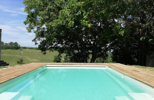 Fronsac Cottage | Gîte Rive Droite from Château La Fontaine, Fronsadais vineyards