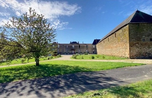 Mouchamps House | Gîte Rohan - Château du Parc Soubise