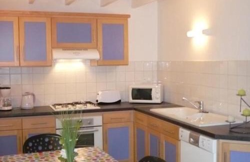 La Chambonie House | Gîte rustique avec cheminée et jardin - idéal pour familles et activités hivernales - FR-1-496-198
