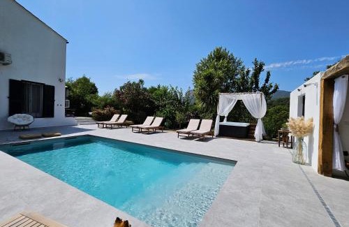 Cuttoli-Corticchiato Apartment | Gîtes A Gravona