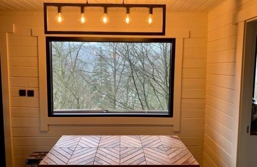 Houyet Ski Chalet | Gîtes Douillets : Chalet sur Pilotis