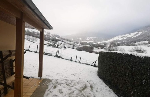 Saint-Paul-de-Salers House | Gîtes Entre Salers et le puy Mary Dans le Cantal