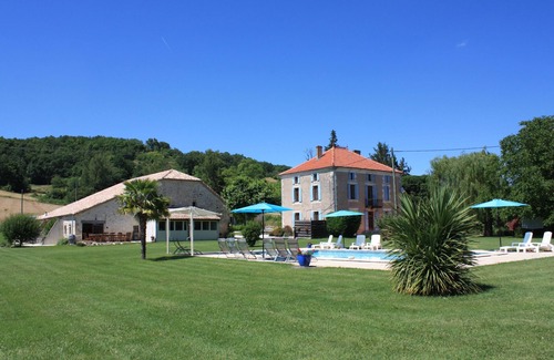 Roquecor Cottage | Gîtes Grand Pré! Tom cottages for 4 or 5 people