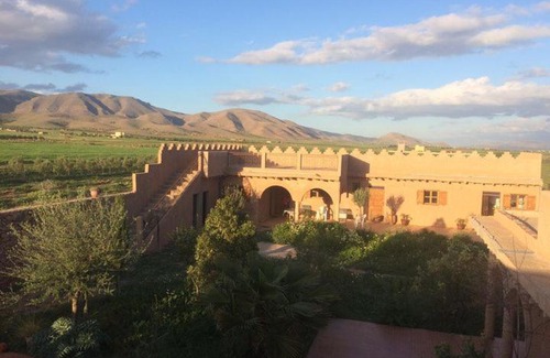 Sidi Bouhria House | Gîtes piscine et hébergements Ksar Montana