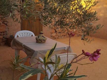Sidi Bouhria House | Gîtes piscine et hébergements Ksar Montana