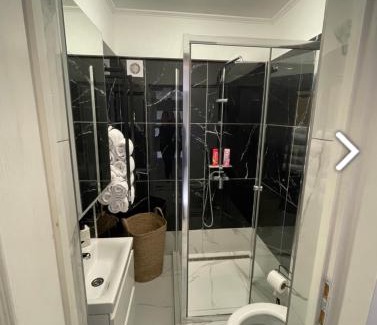 Abony Apartment | Góré Vendégház