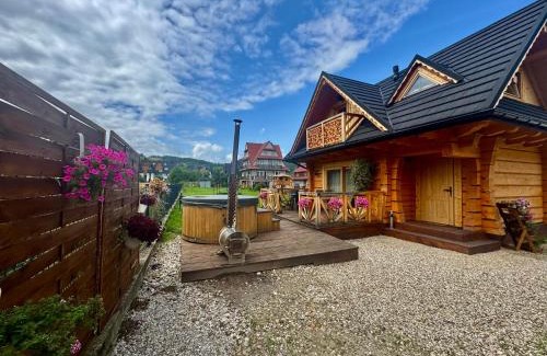 Bialka Tatrzanska Ski Chalet | Góralska Osada Tatra House z jacuzzi