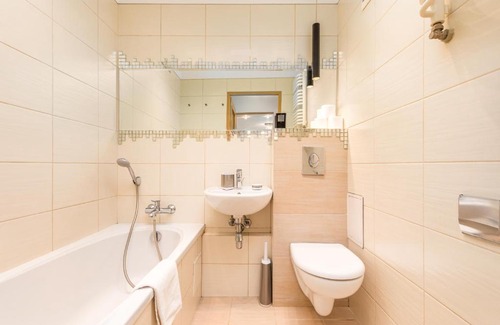 Kolo Apartment | Górczewska 122B by Homeprime