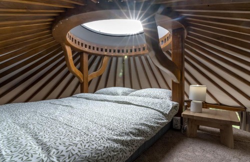 Polany Other | GÓRSKI GLAMPING - Całoroczne jurty z widokiem