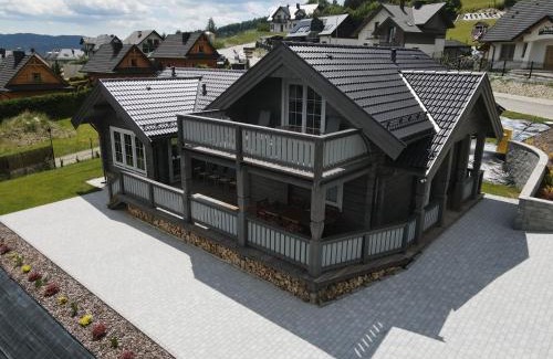 Krynica-Zdroj Villa | Góry Świateł
