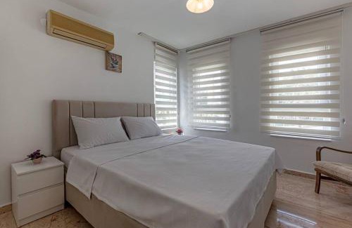 Lara Villa | Güneş Villa