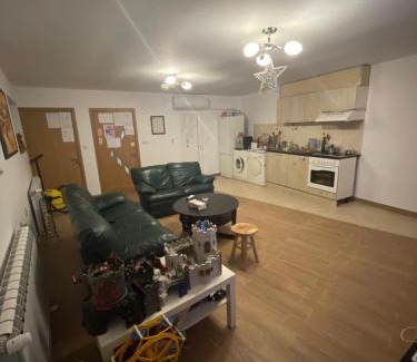 Regenstauf Apartment | Günstige und komfortable Wohnung in Regenstauf