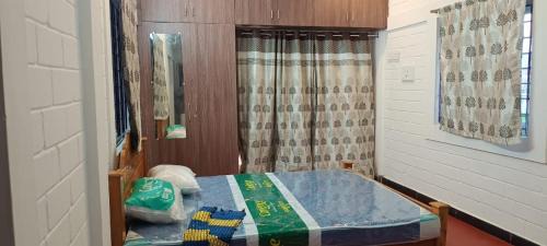 Tenkasi Hotel | G Grand palace
