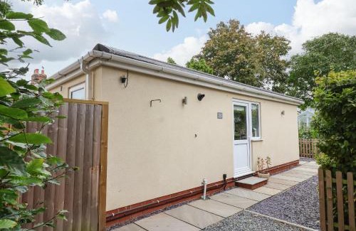 Roos House | Gabby's Garden Cottage