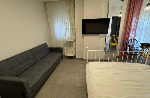 Jerusalem Apartment | Gabriel Apartments - JAFFA Street 214 Suits + Balcony
