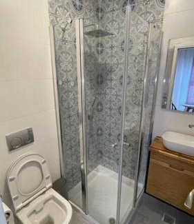 Jerusalem Apartment | Gabriel Apartments - JAFFA Street 214 Suits + Balcony