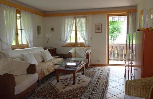 Affeier Apartment | Gadahüs 4 Elvers Misanenga - Ferienwohnung mit Bad/WC, 54 m2 für max. 4 Personen