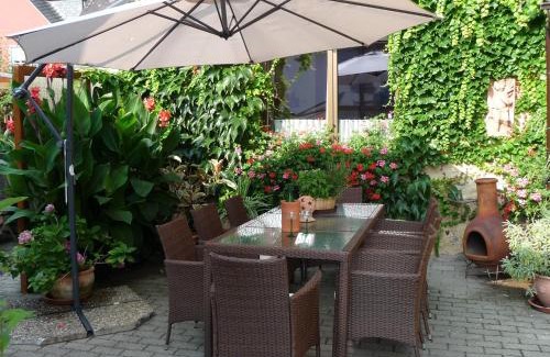 Rachtig Apartment | Gaestehaus Kön - Fewo Farfalle
