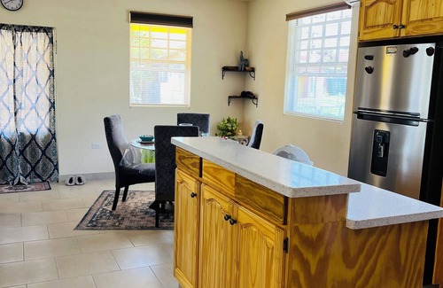 Hastings House | GAIA Barbados! 2 BD Home 5min walk to the beach