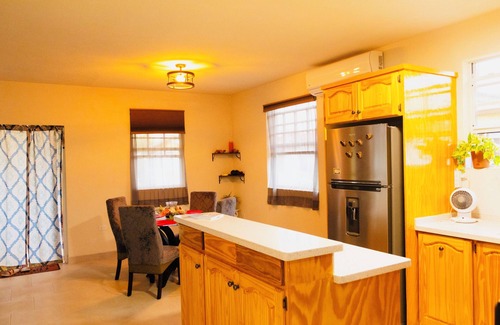 Hastings House | GAIA Barbados! 2 BD Home 5min walk to the beach