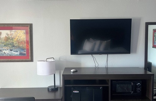 Little Rock Hotel | Galaxy Inn & Suites