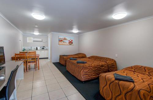 West Mackay Hotel | Galaxy Mackay Motor Inn