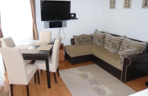 Siofok-Szabadifurdo Apartment | Galerius Apartment