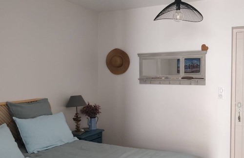 Pornic Bed & Breakfast | 'Galets' Guest Rooms with Private Terrace, Private Garden and Wi-Fi
