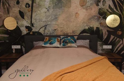 Gyor Apartment | Gallery Apartman