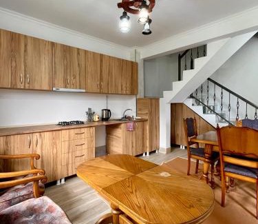 Ushguli House | Gamarjoba Guest and Art House