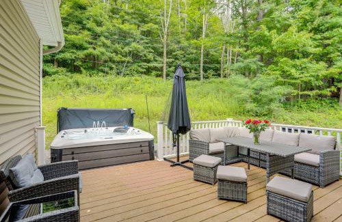 Collins Center House | Game Room and Hot Tub Big Fun in Ellicottville